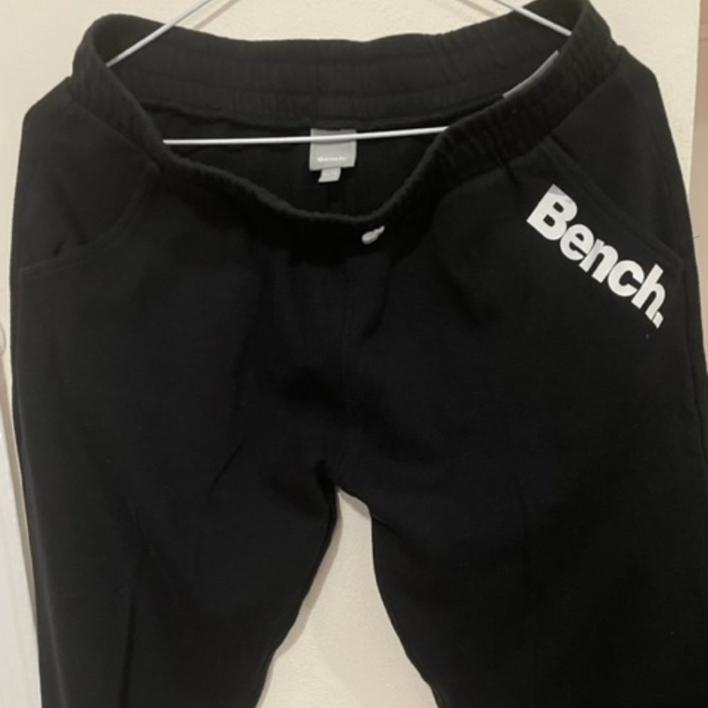 Bench Youth XL/14-16 or Mens S sweatpants